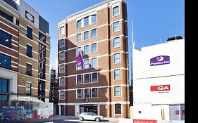 Premier Inn London Farringdon Smithfield Hotel 3*